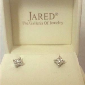 Diamond earrings